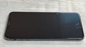 Good
													Apple iPhone Xs Max - Unlocked, Gray, 64 GB, A1921, photo 4 of 6