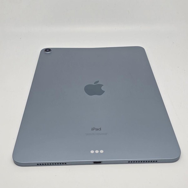 Apple iPad Air 4th Gen - Wi-Fi, 256 GB, Sky Blue, A2316