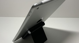 Good
													Apple iPad 9th Gen - Unlocked, Silver, 64 GB, A2603, photo 5 of 8