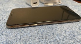 Mint
													Apple iPhone Xs - Unlocked, Gold, 64 GB, A1920, photo 4 of 6