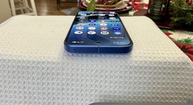 Mint
													Google Pixel 10 - Unlocked, Indigo, 128 GB, GLBW0, photo 5 of 14