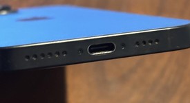 Good
													Apple iPhone 16 Pro Max - Unlocked, Black, 256 GB, A3084, photo 5 of 8