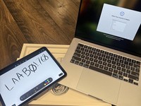 MacBook Air 2025 (M4) - 15"