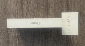 New
													Apple iPhone 16 Pro - Unlocked Non-US, White, 256 GB, A3293, photo 2 of 2