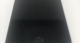 Good
													Apple iPhone 6 - Unlocked, Gray, 16 GB, A1549, photo 2 of 4