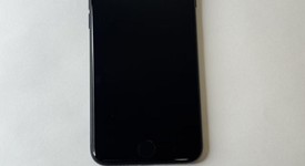 Good
													Apple iPhone SE 2nd Gen 2020 - Unlocked, Black, 128 GB, A2275, photo 1 of 8