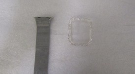 Good
													Apple Watch Series 8 45mm - Unlocked, Silver, A2774 - Cellular, Stainless, photo 4 of 11