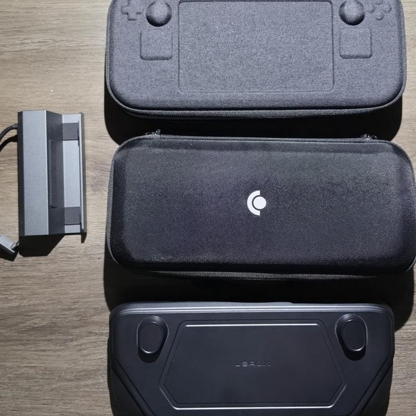 Steam Deck - 256 GB, Black, 16 GB, AMD