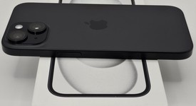 Mint
													Apple iPhone 15 - Unlocked, Black, 128 GB, A2846, photo 5 of 13