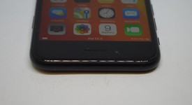 Good
													Apple iPhone SE 2nd Gen 2020 - Unlocked, Black, 64 GB, A2275, photo 3 of 12
