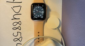 Mint
													Apple Watch Series 6 40mm - Gold, A2291 - GPS, Aluminum, photo 1 of 4