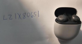 Used
													Google Pixel Buds Pro - Charcoal, photo 1 of 4