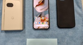 Mint
													Google Pixel 9a - Unlocked, Porcelain, 128 GB, 8 GB, photo 1 of 10