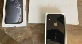 Mint
													Apple iPhone Xr - Verizon, Black, 64 GB, A1984, photo 5 of 16