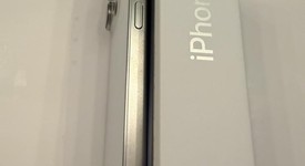Mint
													Apple iPhone 16 Pro - Unlocked, White, 256 GB, A3083, photo 1 of 10
