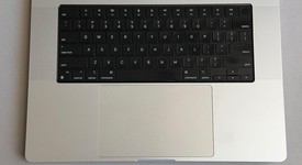 Mint
													MacBook Pro 2021 - 16" - Apple M1 Pro 10-core, Silver, 2 TB, 32 GB, photo 2 of 10