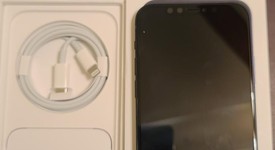 Mint
													Apple iPhone 12 - Boost, Black, 64 GB, A2172, photo 2 of 5