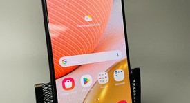 Fair
													Samsung Galaxy A42 5G - Unlocked, Black, 128 GB, 4 GB, photo 1 of 10