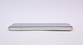 Good
													Apple iPhone 11 - Verizon, White, 64 GB, A2111, photo 5 of 8