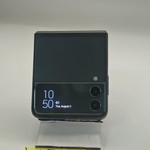 Fair Samsung Galaxy Z Flip3 5G - Unlocked, 128 GB, Black, 8 GB, SM-F711U1