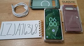 Good
													Google Pixel 8 Pro - T-Mobile, Porcelain, 128 GB, 12 GB, G1MNW, mmWave 5G, photo 2 of 9
