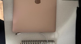 Fair
													MacBook Air 2020 - 13" - I3, Gold, 256 GB, 8 GB, photo 4 of 8