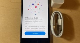 Fair
													Apple iPhone SE 2nd Gen 2020 - Unlocked, Black, 64 GB, A2275, photo 2 of 8