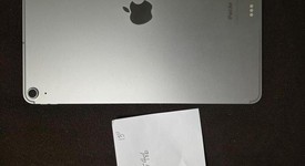 Mint
													Apple iPad Air 13" (M2) 2024 - Unlocked, Gray, 128 GB, A2899, photo 2 of 6