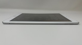 Good
													Apple iPad 5th Gen - Unlocked, Silver, 32 GB, A1823, photo 2 of 6