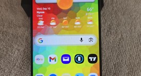 Mint
													Samsung Galaxy S25 - Unlocked, Blueblack, 256 GB, 12 GB, SM-S931U1, photo 5 of 11