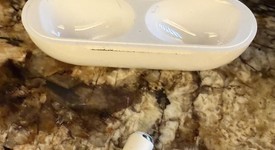 Used
													Apple AirPods Pro 2 - USB-C, photo 2 of 11