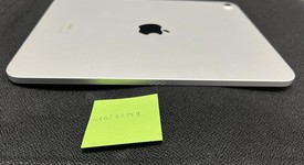 Good
													Apple iPad 10th Gen - Wi-Fi, Silver, 64 GB, A2696, photo 5 of 9