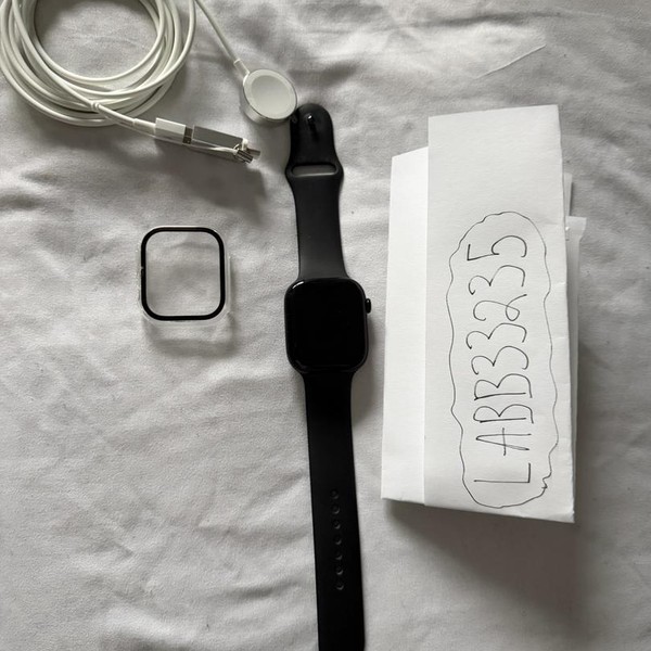 Apple Watch Series 10 46mm - Black, A2999 - GPS, Aluminum