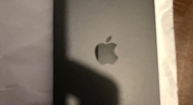 Mint
													Apple iPhone 16e - T-Mobile, Black, 128 GB, A3212, photo 6 of 6