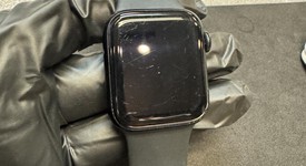 Fair
													Apple Watch SE 2nd Gen 40mm - Midnight, A2722 - GPS, Aluminum, photo 2 of 5