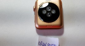 Good
													Apple Watch Series 3 42mm - Unlocked, Gold, A1861, Aluminum, photo 4 of 7