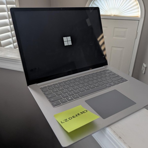 Microsoft Surface Laptop 5 - 512 GB, Platinum, 16 GB, Intel Core i7, 15 inch