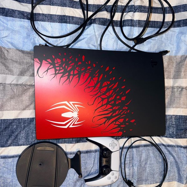 PlayStation 5 Digital Edition (2020) - 825 GB, White, Digital Edition