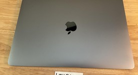Good
													MacBook Air 2020 - 13" - Apple M1, Gray, 256 GB, 8 GB, photo 5 of 10