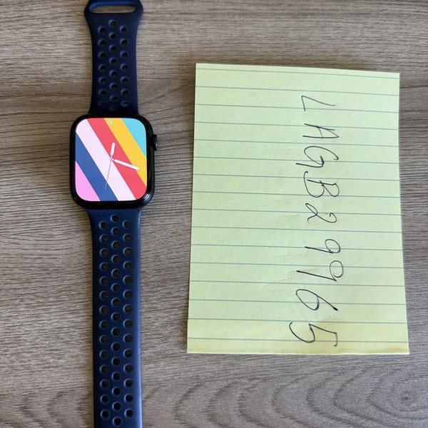 Apple Watch Series 7 45mm - Midnight, A2474 - GPS, Nike