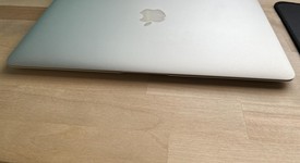Good
													MacBook Air 2017 - 13" - I5, Silver, 128 GB, 8 GB, photo 5 of 8