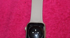 Good
													Apple Watch Series 7 45mm - Unlocked, Starlight, A2477 - Cellular, Nike, photo 2 of 9