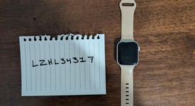 Good
													Apple Watch SE 2nd Gen 40mm - Silver, A2722 - GPS, Aluminum, photo 1 of 6