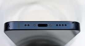 Good
													Apple iPhone 12 Mini - Unlocked, Black, 64 GB, A2176, photo 3 of 7