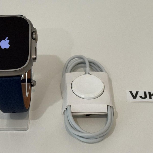 Apple Watch Ultra 2 49mm - Unlocked, Natural, A2986