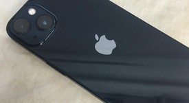 Good
													Apple iPhone 13 - Cricket, Midnight, 128 GB, A2482, photo 5 of 7