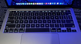 Mint
													MacBook Pro 2022 - 13" - Apple M2, Gray, 512 GB, 8 GB, photo 2 of 12