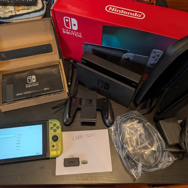 Nintendo Switch - 32 GB, Grey