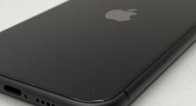 Good
													Apple iPhone 11 - Unlocked, Black, 64 GB, A2111, photo 5 of 8