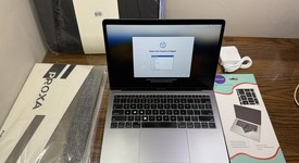 Good
													MacBook Air 2019 - 13" - I5, Gray, 128 GB, 16 GB, photo 1 of 9